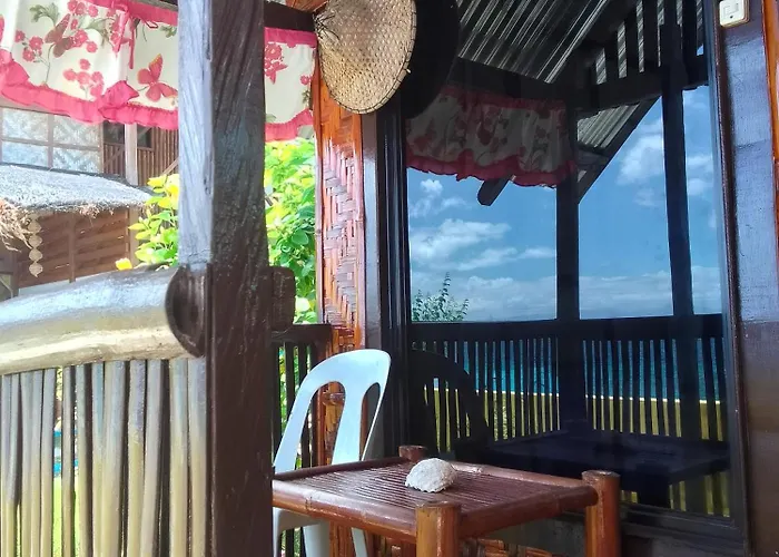 Mlk Bamboo Beachhouse